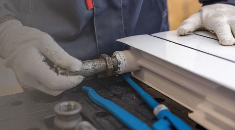 Burst Pipe Repair in Syracuse, UT